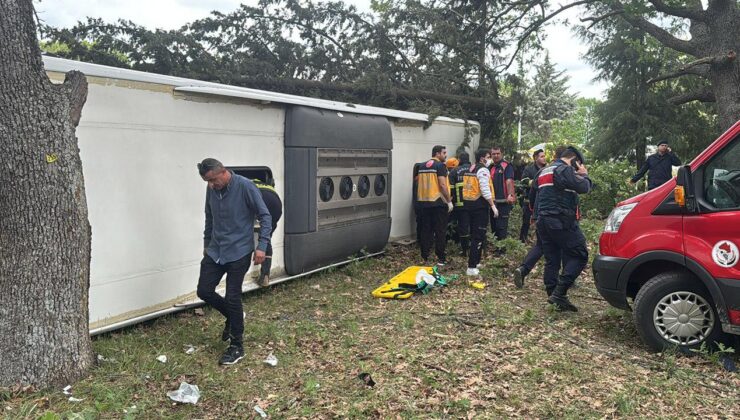 Kırklareli’nde yolcu otobüsü devrildi: 11 yaralı