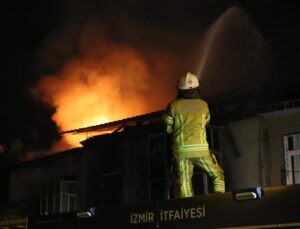 İzmir’de tekstil atölyesinde yangın