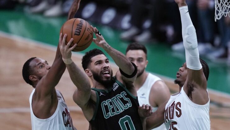 Boston, Doğu Konferansı’nda finalde