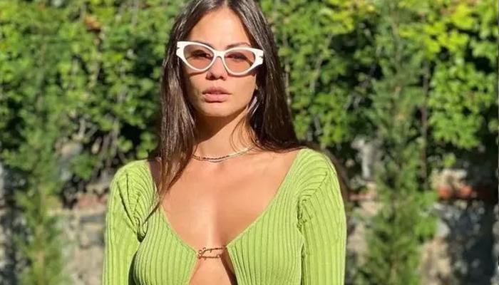 1 milyon Euro’ya Yunanistan’dan ev almıştı! Demet Özdemir fiyatlara isyan etti
