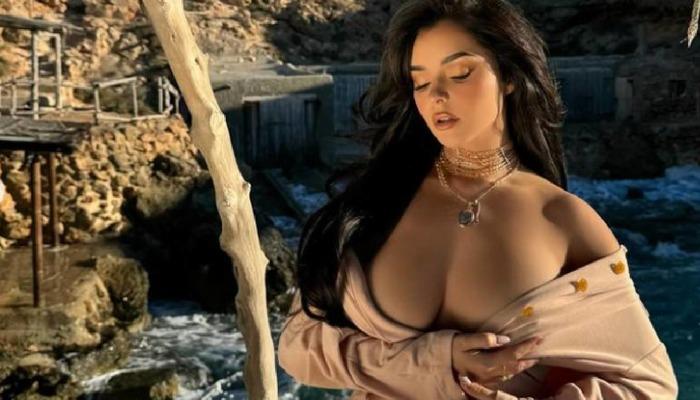 Kıvrımlı model Demi Rose iddialı pozu ile sosyal medyayı salladı!