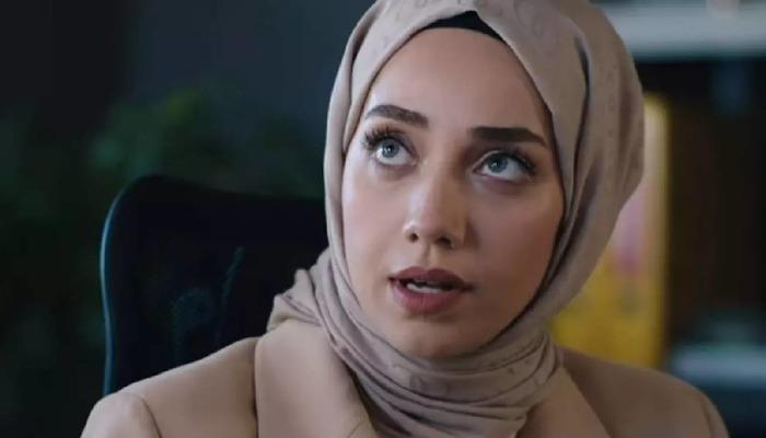 Kızılcık Şerbeti’nin ‘Görkem’i Özge Özacar Ali Koç’tan sonra dünyaca ünlü oyuncuyla… Görenler “Kadın her masada var” dedi