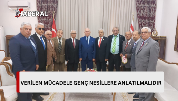 Cumhuriyet Meclisi Başkanı Zorlu Töre, Kıbrıs TMT Mücahitler Derneği Genel Başkanı Celal Bayar ve dernek yöneticilerini kabul etti.