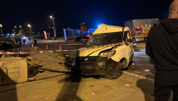 Çatalca’da otomobil ile hafif ticari araç çarpıştı: 1 ölü, 3 yaralı
