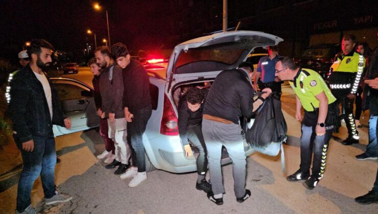 Edirne’de ‘dur’ ihtarına uymayan otomobilde 14 düzensiz göçmen yakalandı