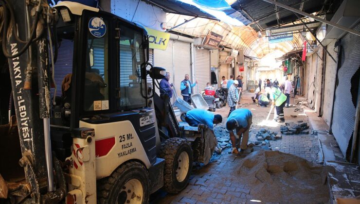 Hatay’da sağanak sonrası temizlik çalışmaları başladı