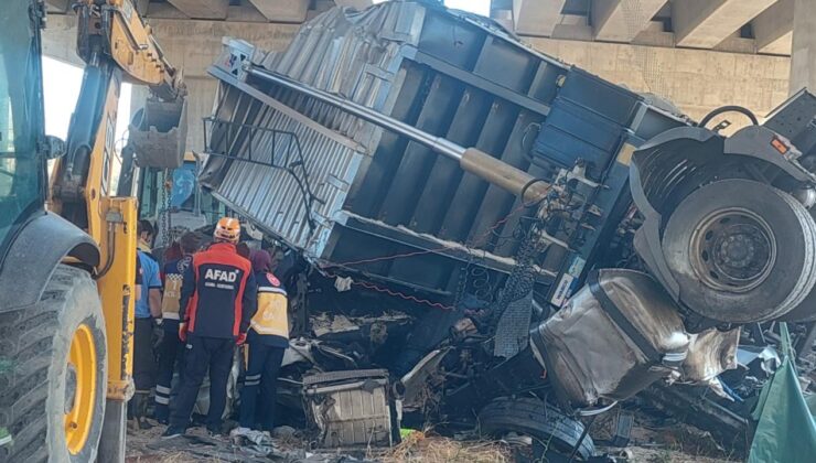 Şanlıurfa’da viyadükten düşen tırdaki 2 kişi öldü