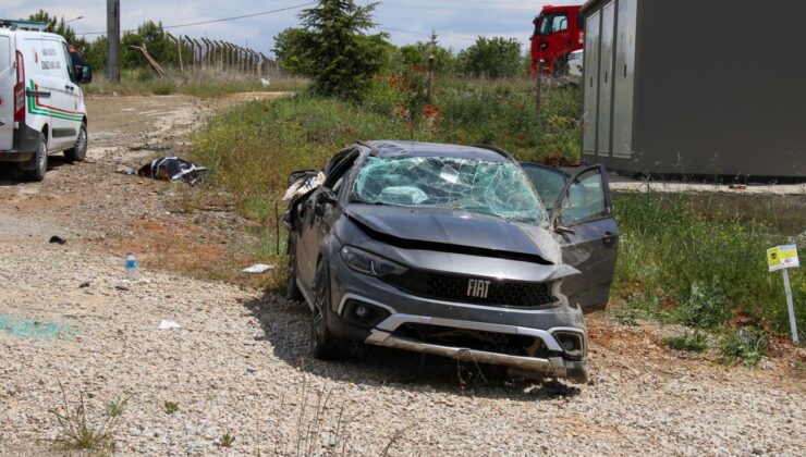 Uşak’ta takla atan otomobildeki 1 kişi öldü, 2 kişi yaralandı