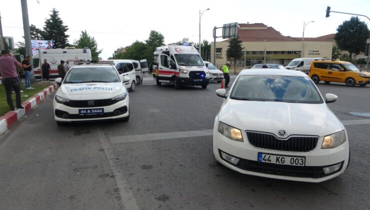 Malatya’daki trafik kazasında 2 polis memuru yaralandı