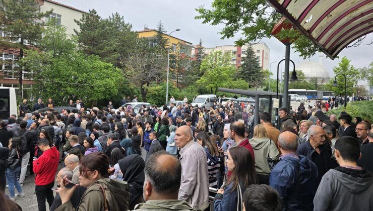 Ankara’da sağanak nedeniyle metro istasyonları hizmet veremiyor
