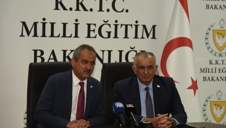 Milli Eğitim Bakanı Çavuşoğlu, Özer ve heyetini kabul etti
