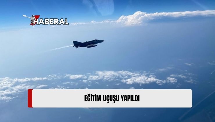 Türk Hava Kuvvetleri’nden Kıbrıs Adasının Güneyinde Eğitim Uçuşu