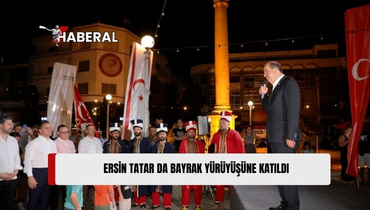 Cumhurbaşkanı Tatar, Mehteran Eşliğinde Gerçekleştirilen Bayrak Yürüyüşü’ne Katıldı