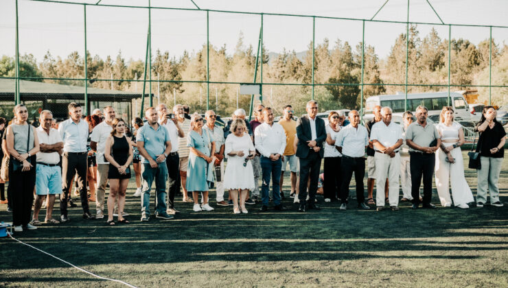 Geleneksel 26’ncı Naci Talat Halı Saha Anı Futbol Turnuvası başladı