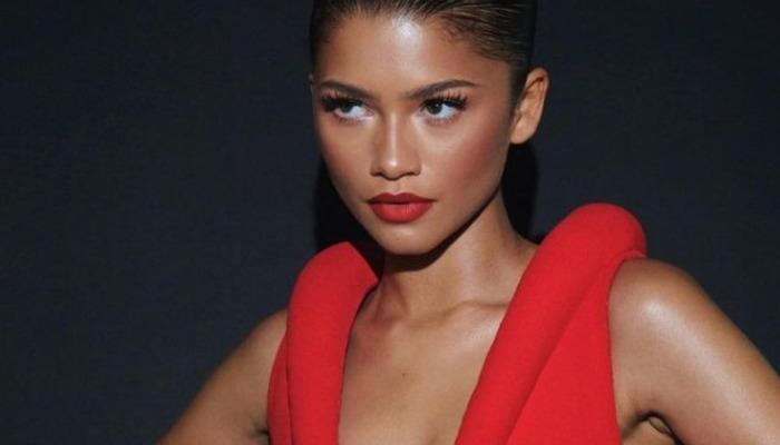 Zendaya sokak tarzıyla dikkat çekti! Atletinin içine hiçbir şey giymedi