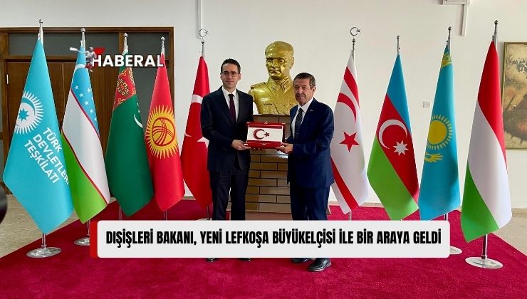 Dışişleri Bakanı Ertuğruloğlu, Türkiye’nin Lefkoşa Büyükelçisi Serim ile Görüştü