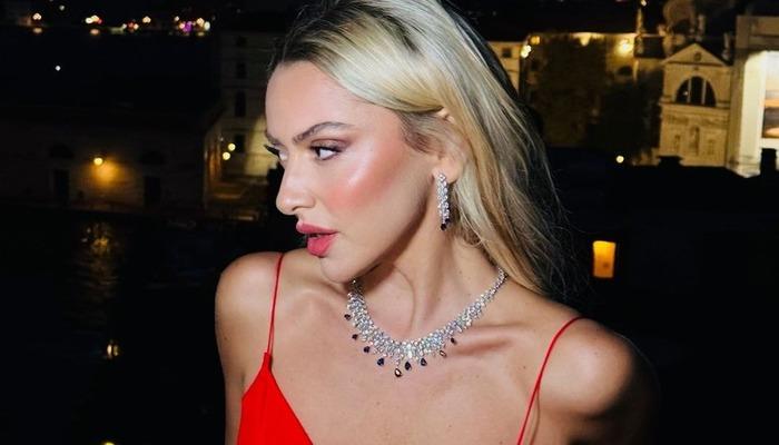 Hadise yine sınır tanımadı! Transparan üstlü paylaşımı olay oldu