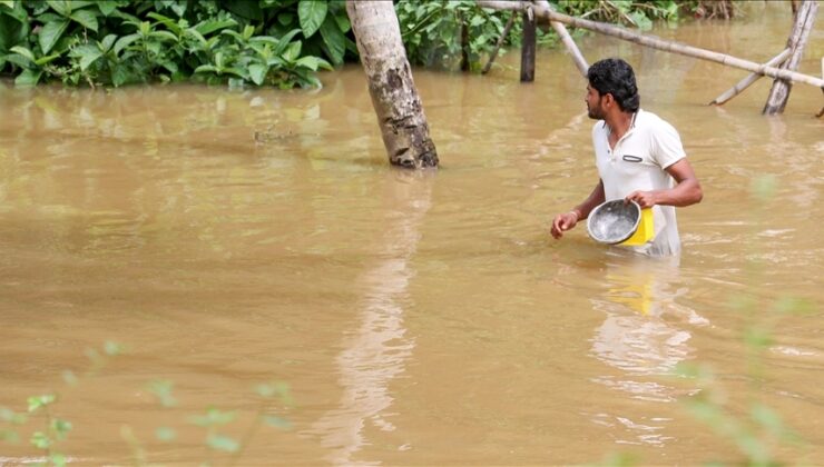 Sri Lanka’da şiddetli yağışların yol açtığı afetlerden 15 binden fazla kişi etkilendi