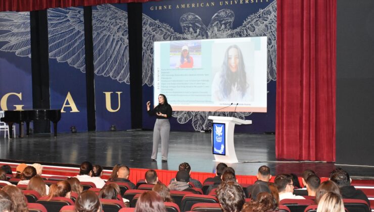 GAÜ’de “Spor Psikolojisi” konulu konferans düzenlendi