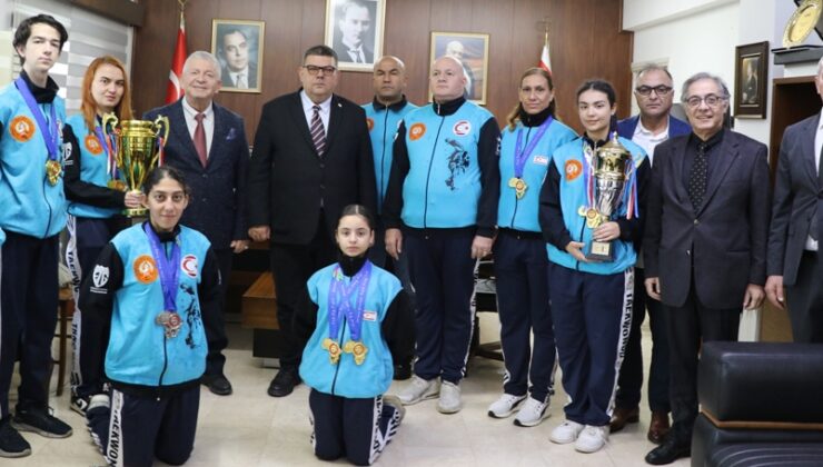 Maliye Bakanı Berova, KKTC Tekvando Milli Takımı sporcuları ve teknik heyeti kabul etti