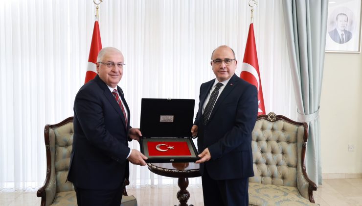 TC Milli Savunma Bakanı Güler, KKTC’de ziyaretlerde bulundu