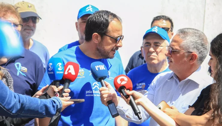 Hristodulidis cumartesi günü Holguin’le baş başa görüşme yapacaklarını söyledi