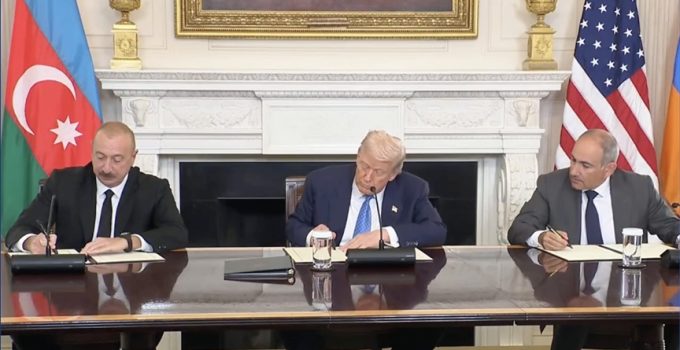 Azerbaycan ve Ermenistan ABD’de barış anlaşması imzaladı