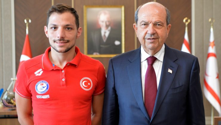 Cumhurbaşkanı Tatar, milli yüzücü Doğukan Ulaç’a başarılar diledi