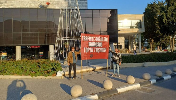 Bağımsızlık Yolu kamusal toplu taşıma talep etti