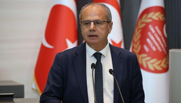 “Hükümet, Anayasa ve yasaları çiğniyor”