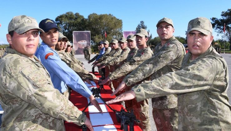 Aileler gururla izledi