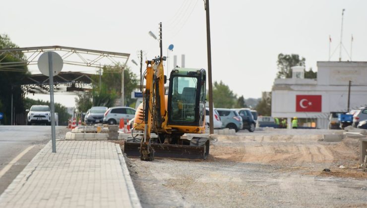 Metehan Geçiş Kapısı’nda ilave şerit ve yaya yolu çalışması başladı
