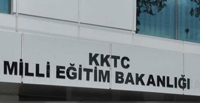 Yaz Dönemi Dıştan Bitirme Sınavları 13 Mayıs – 3 Haziran tarihleri arasında yapılacak