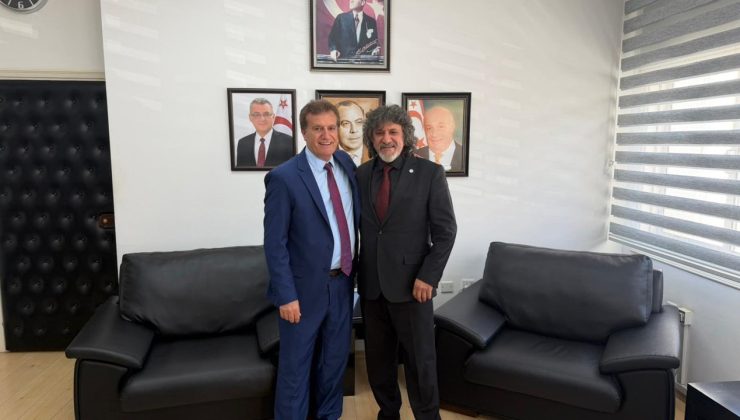 Ejder Aslanbaba YDP’ye katıldı