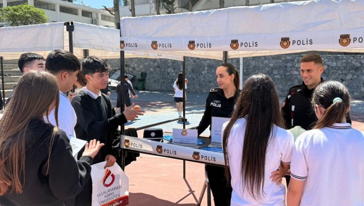 Lapta’daki kariyer gününde polis ve itfaiye meslekleri tanıtıldı