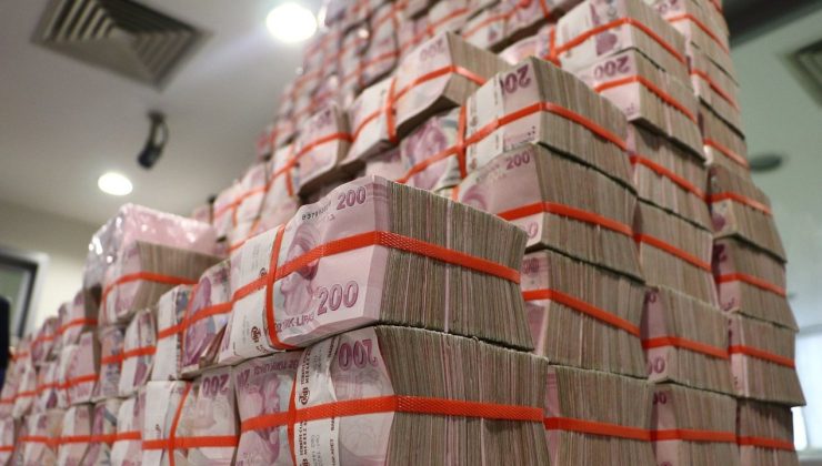 Maliye, borç için yine el açtı!