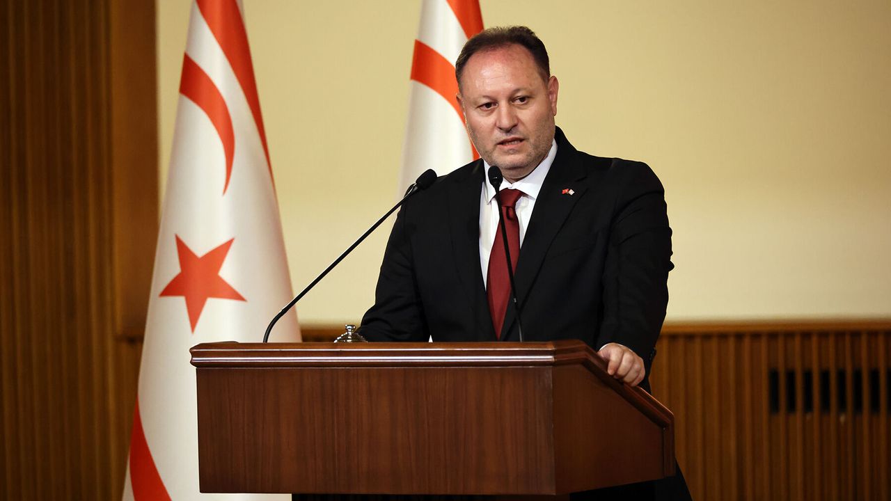 Öztürkler: “Hristodulidis’in Türk askerine ‘işgalci’ demesi haddine değildir”