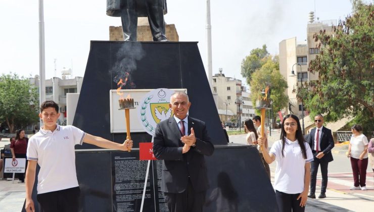 Gençlik meşalesi yakıldı