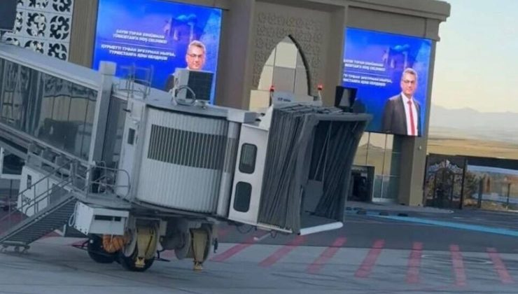 Erhürman’a Kazakistan’da jest