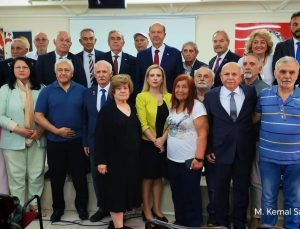 Tatar, Kıbrıs Türk Kültür Derneği İstanbul Şubesi’ni ziyaret etti