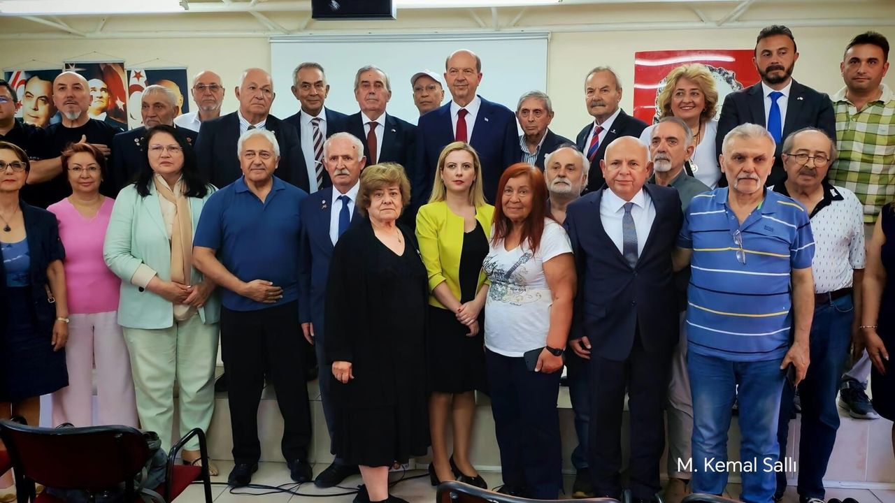 Tatar, Kıbrıs Türk Kültür Derneği İstanbul Şubesi’ni ziyaret etti