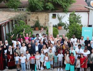 Lefkoşa Yunus Emre Enstitüsü, Türkçe kurslarını tamamlayan kursiyerler için sertifika töreni düzenledi